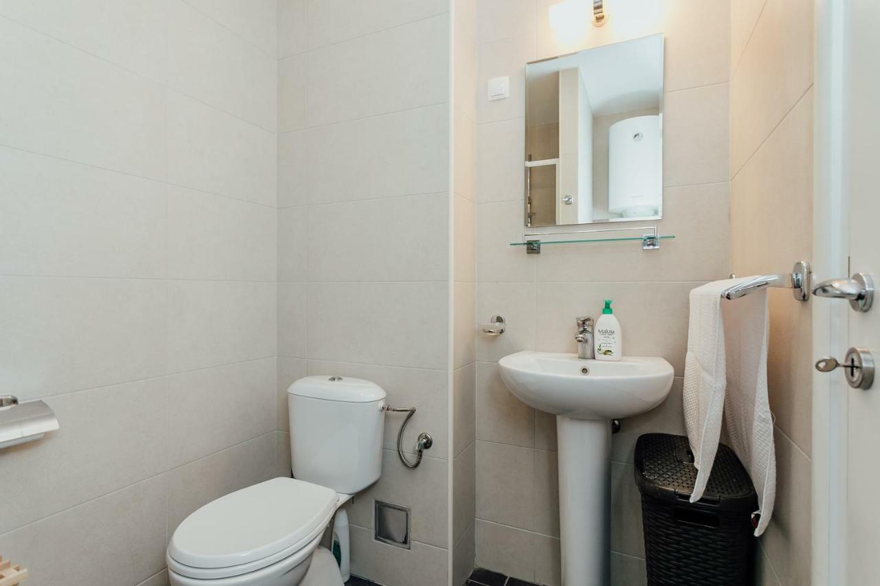 Acacia Hill A3 Apartment Ðenovići Bagian luar foto
