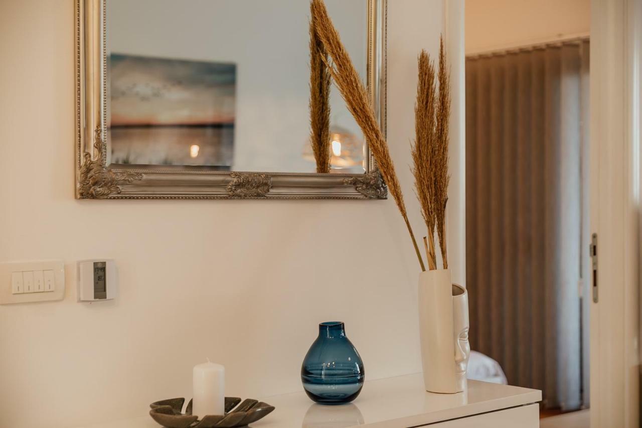 Acacia Hill A3 Apartment Ðenovići Bagian luar foto